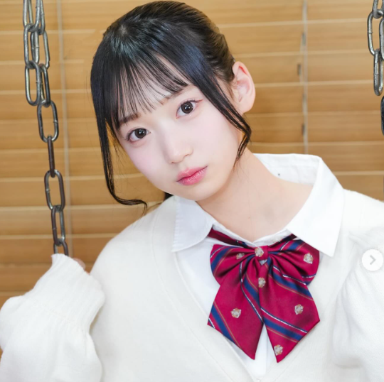 百田汐里の出身中学・高校はどこ？学歴や学生時代の写真を調査！