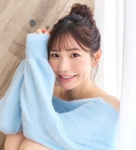 RIZINガール亜和(あわ)の出身高校や大学を調査！モデルとして活躍した学生時代の学歴と経歴