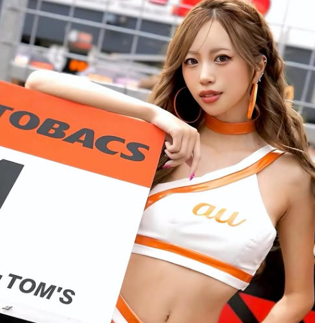 央川かこの美脚がきれい！股下84cmの足のサイズからグラビア写真まで徹底解剖