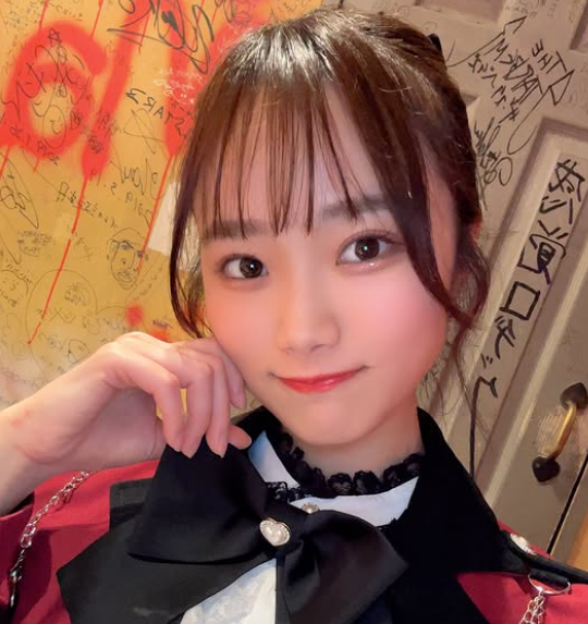 石川花音の家族構成と生い立ち|両親の職業や兄弟は?元SKE48からRIZINガールへの軌跡